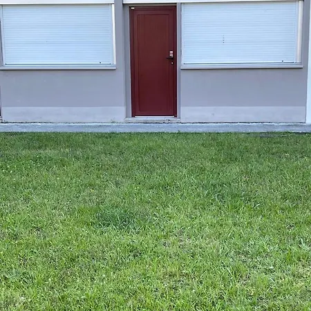 Appartement Ou Studio En Hyper Centre, Pour La Plage Et La Rue Pietonne Il Suffit De Traverser La Rue , Voir La Photo Principale Andernos-les-Bains Exterior foto